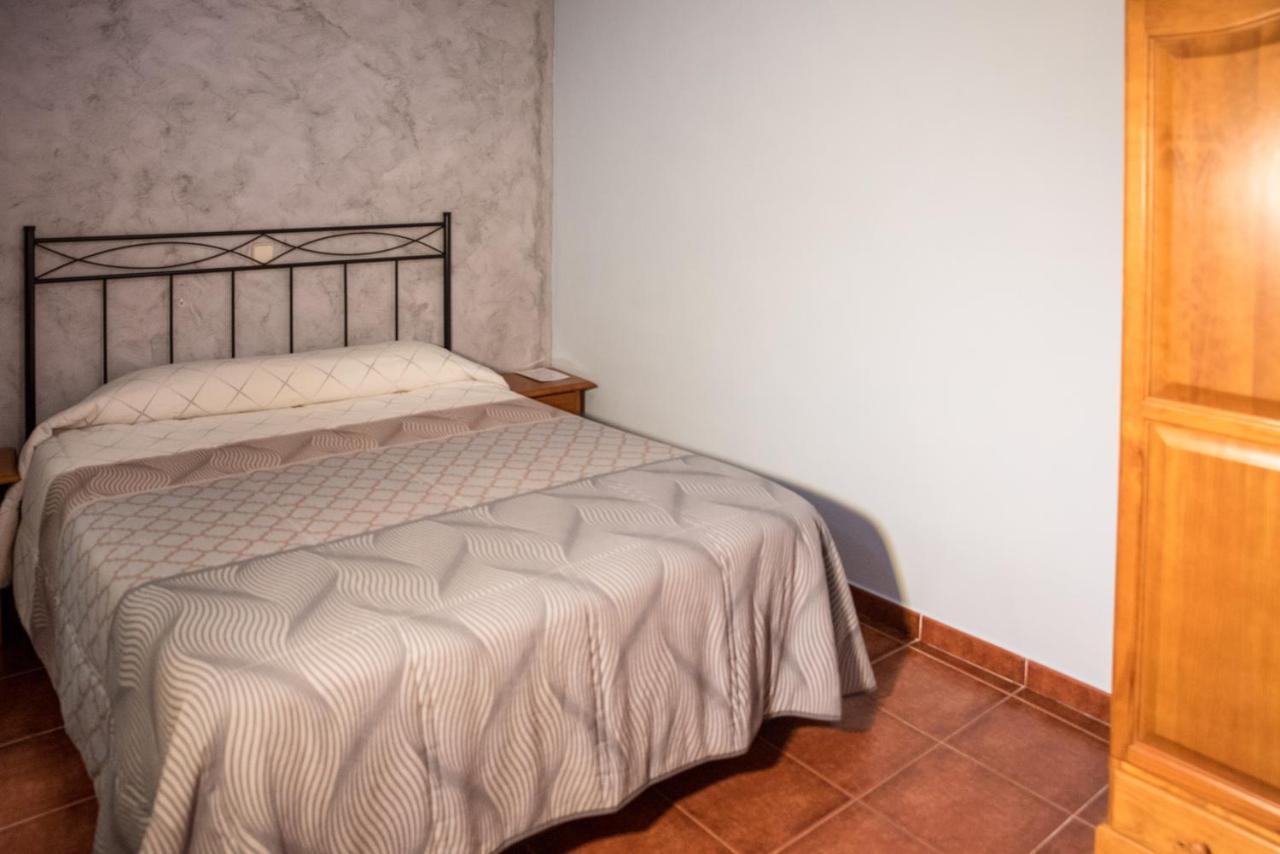 Hospedaje Rural Casa Parri Poveda de la Sierra Kültér fotó