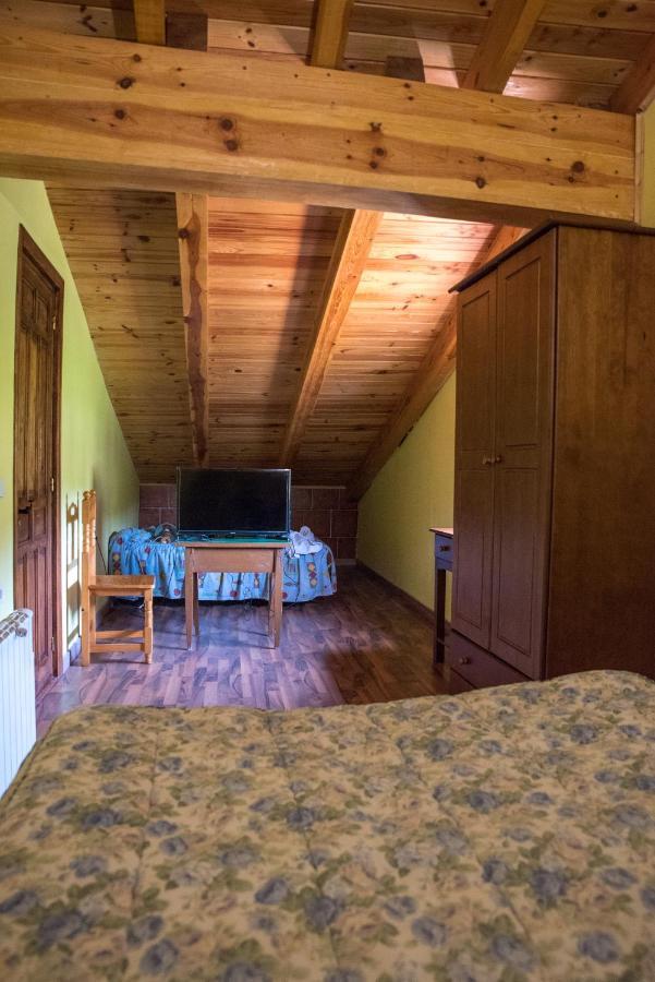 Hospedaje Rural Casa Parri Poveda de la Sierra Kültér fotó