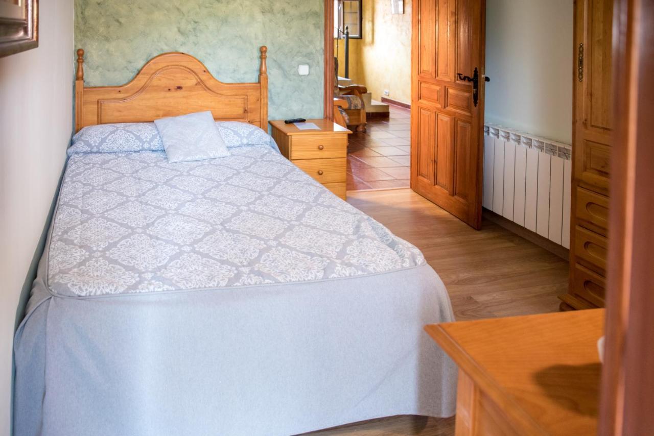 Hospedaje Rural Casa Parri Poveda de la Sierra Kültér fotó